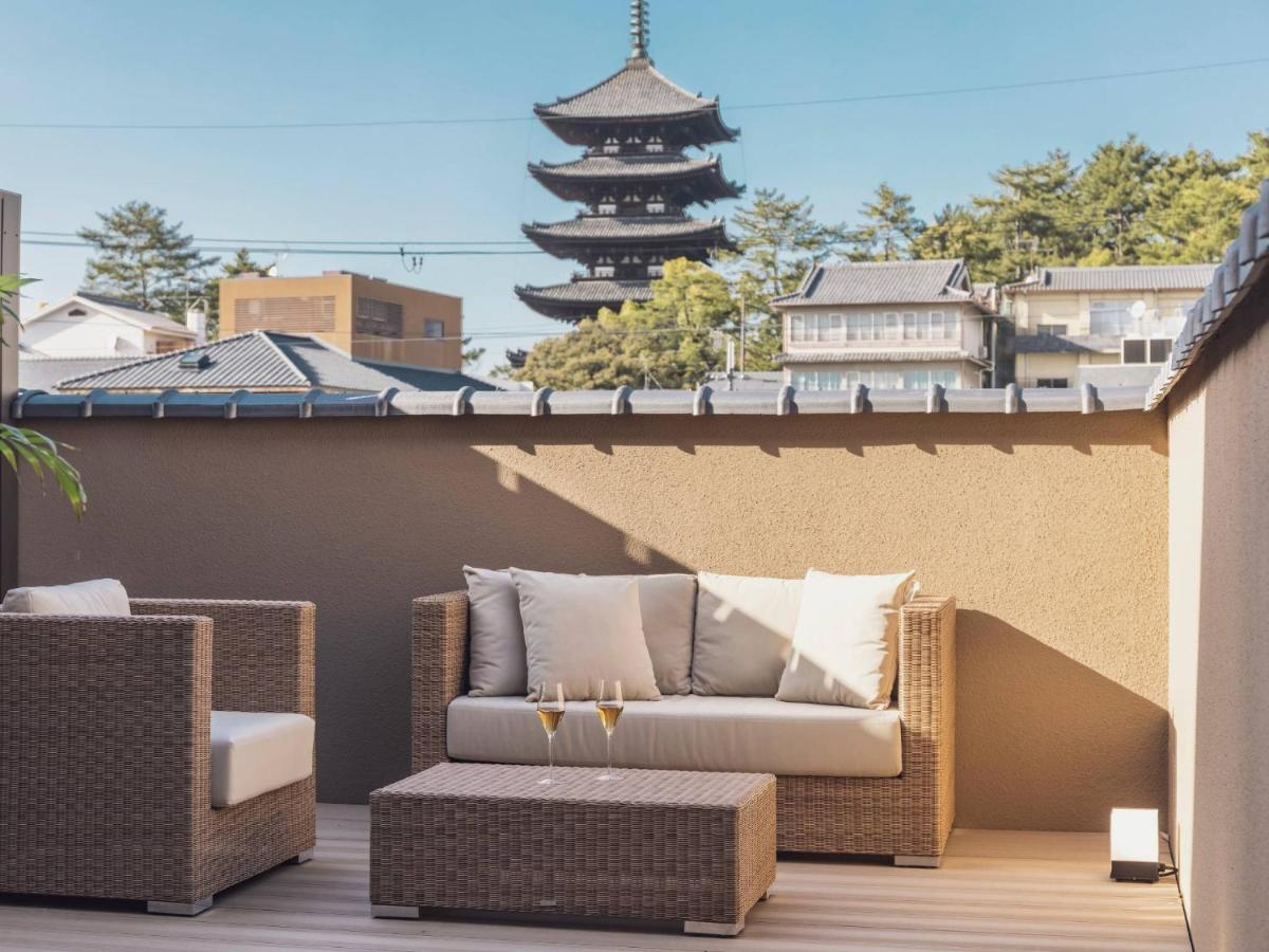 Ryokan Asukasou At The Entrancne Of Nara Park Hotel Exterior photo